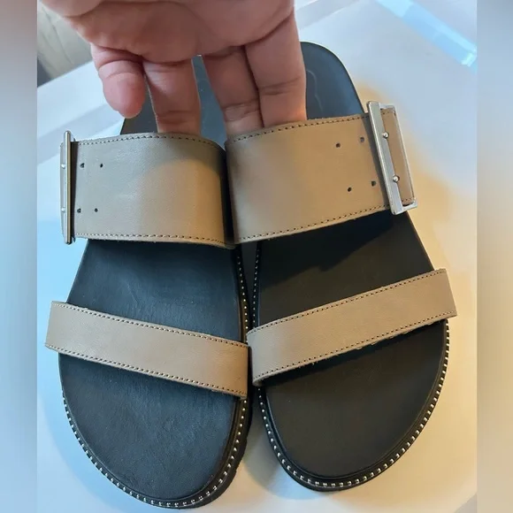 Sorel Women's Roaming Buckle Slide Sandal Size US 8.5 - Picture 4 of 6